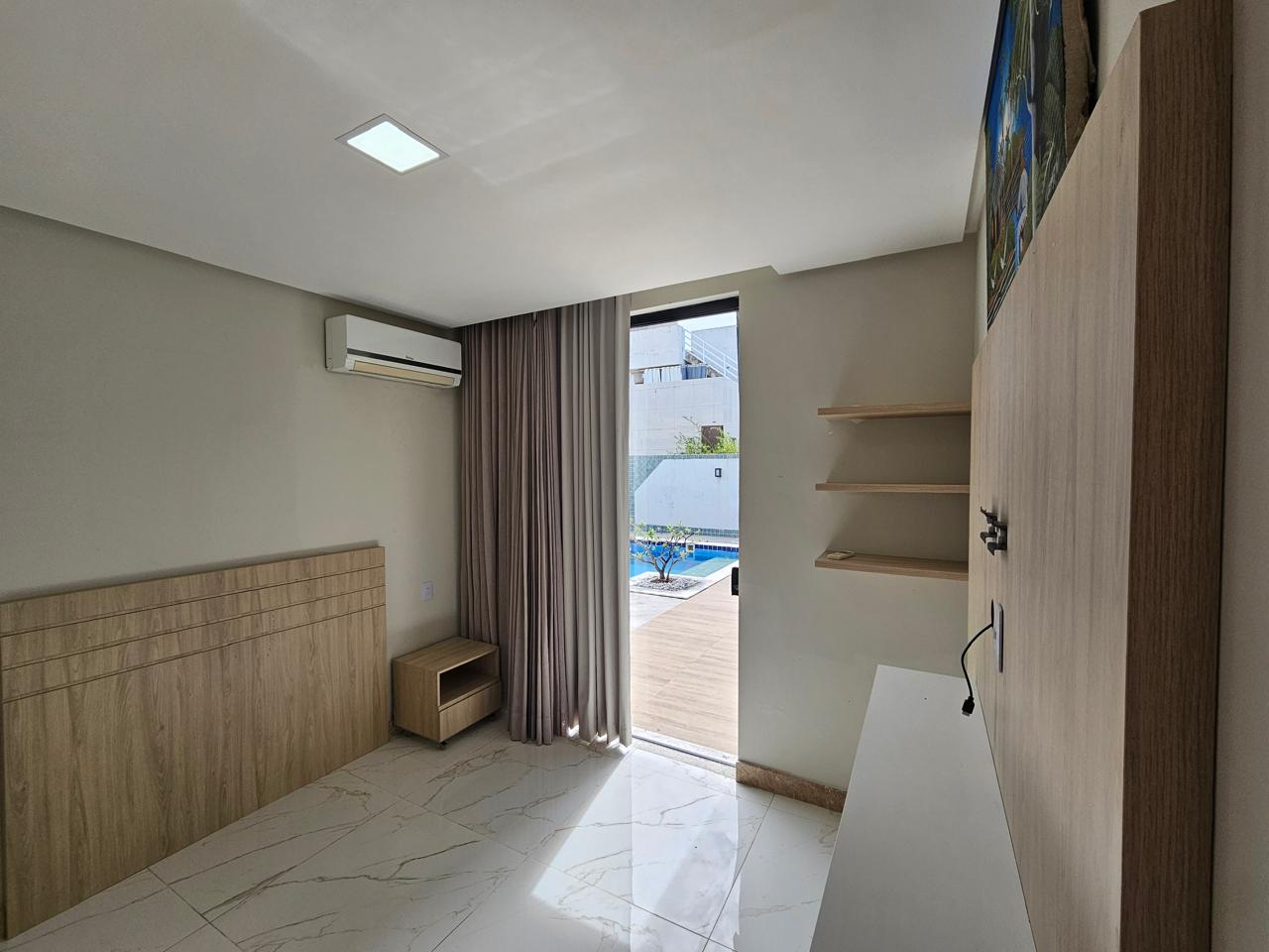 Quarto 4 — primeiro ângulo